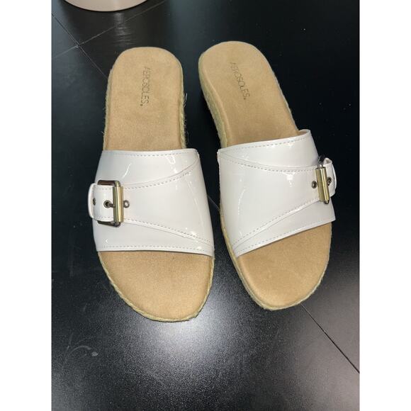 Aerosoles Homecoming White Patent Leather Women Sandals Size 10.5 New in Box - Picture 6 of 6